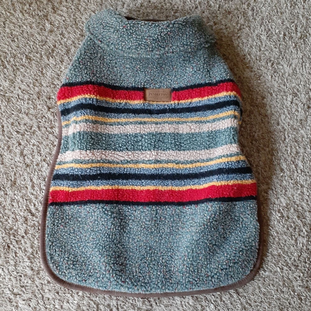 Pendleton Yakima camp dog coat/jacket